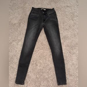 Levi’s super skinny jeans